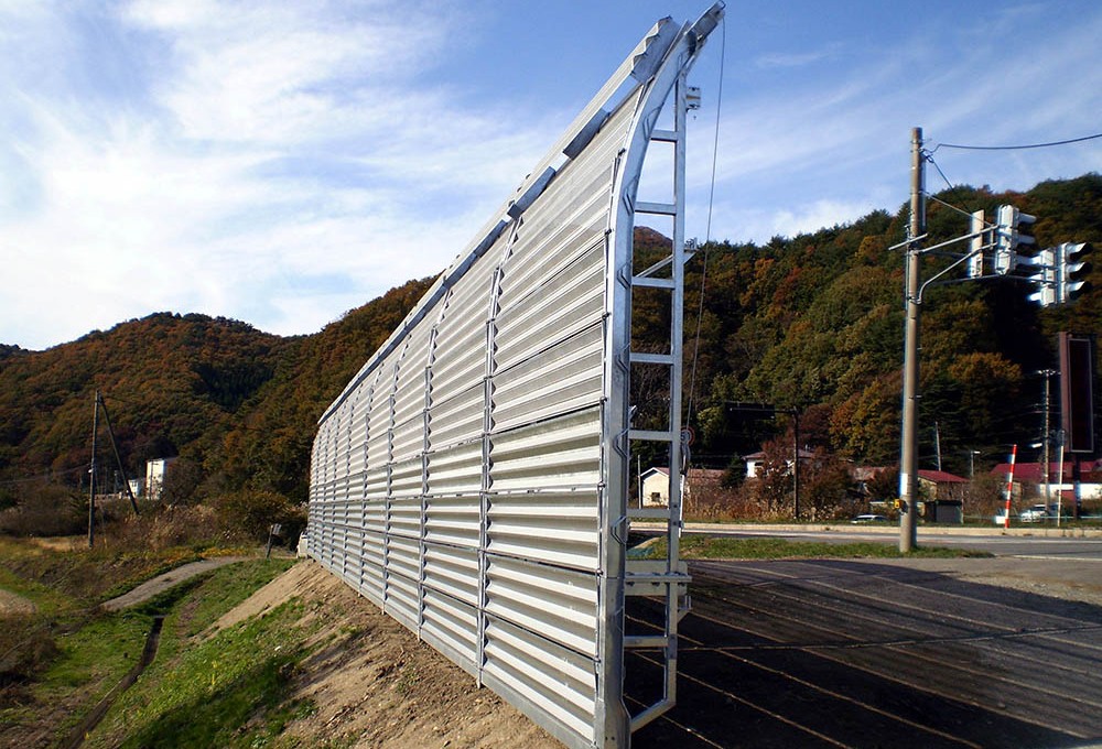 スーパー高性能防雪柵|製品案内|日本パーツセンター